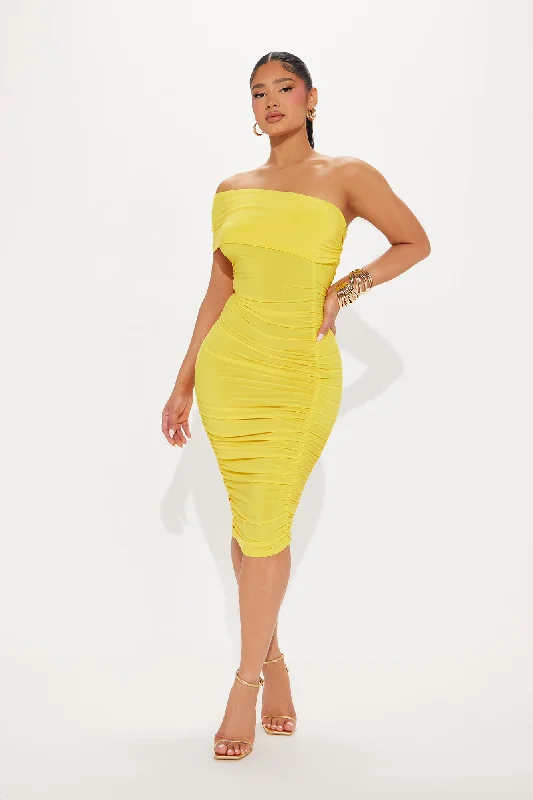 Serene Dream Off Shoulder Midi Dress - Yellow