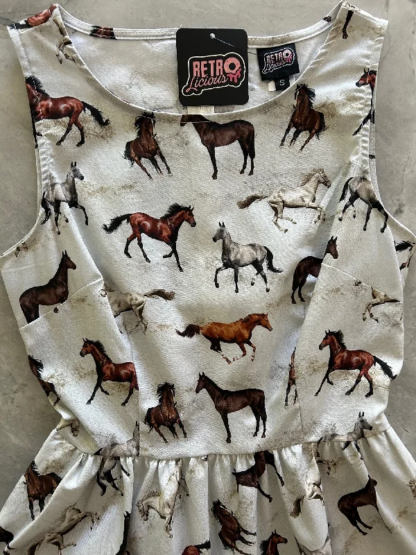 5369 Horses Vintage Dress